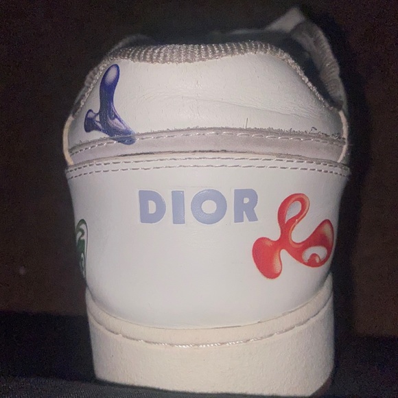 use shoe - Picture 3 of 6